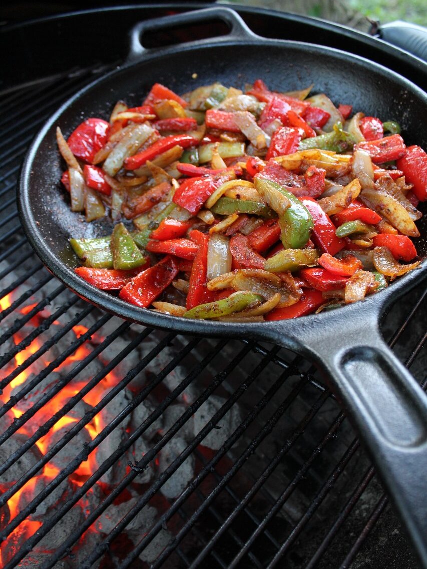 heat, cooking, food, hot, pan, mexican food, fajitas, vegetables, red pepper, onion, skillet, grill, charcoal, fire, cast iron, dinner, grilling, meal, vegetable, fresh, homemade, fajitas, fajitas, fajitas, fajitas, fajitas